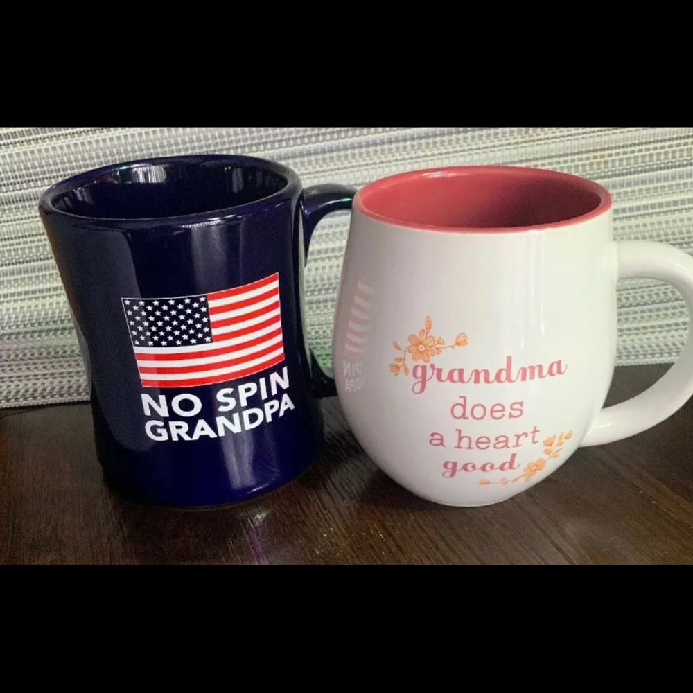Grandma does a heart good •Mug Mates By Hallmark